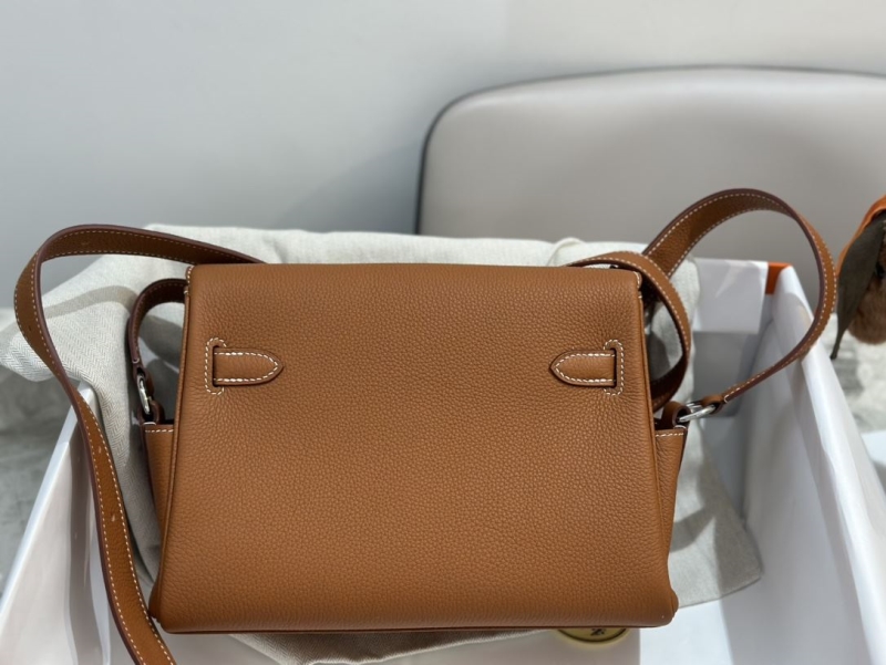 Hermes Kelly Messenger